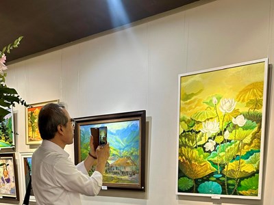 Triển lãm Cuộc sống quanh ta 2024 tôn vinh nét đẹp đời thường