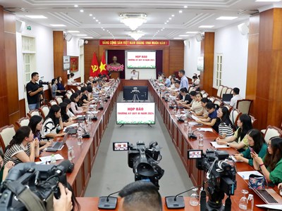 Giải đáp nhiều vấn đề dư luận, báo chí quan tâm