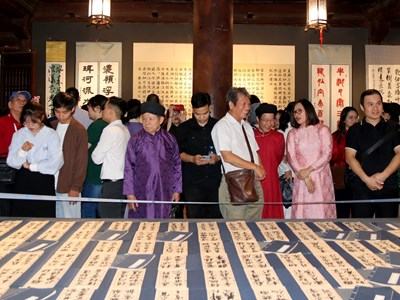 Triển lãm thư pháp Hương sắc Thăng Long