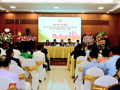 NSND Vương Duy Biên “có thêm” chức mới