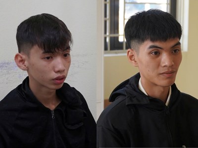 Bắt 2 đối tượng giả danh Công an “làm luật” tại điểm vắng