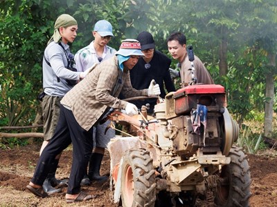  Vì sao “Gia đình Haha” trở thành hiện tượng và “gây bão” trên màn ảnh?