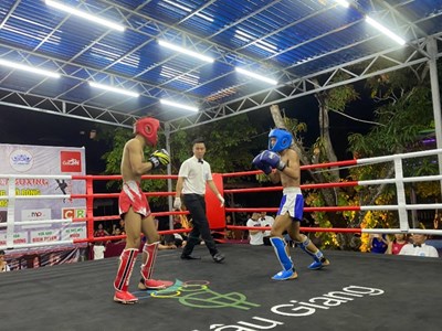 Lần đầu tiên tổ chức Giải vô địch trẻ Kickboxing miền Nam