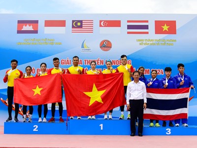 Việt Nam thắng áp đảo tại Giải Đua thuyền Canoe vô địch U19, U23 và vô địch Đông Nam Á