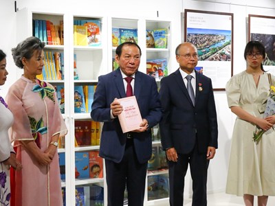 Sách của Tổng Bí thư là cẩm nang quan trọng cho người làm văn hoá