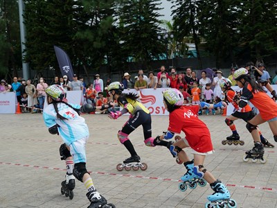 Hấp dẫn Giải Roller các CLB Hà Nội mở rộng - tranh Cup Centosy 2024