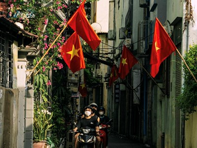 Người dân Thủ đô náo nức trong ngày Quốc khánh