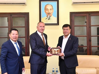 Hungary hỗ trợ Việt Nam chuẩn bị cho Olympic 2036