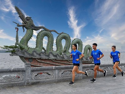 Khai mạc Giải Standard Chartered Marathon di Sản Hà Nội 2024