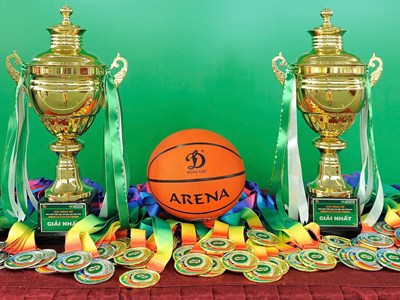 Khởi tranh vòng chung kết Giải Bóng rổ học sinh tiểu học Hà Nội 2024