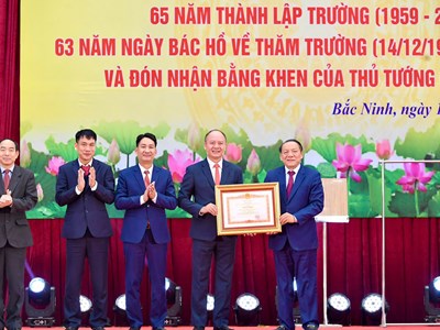 Trường Đại học TDTT Bắc Ninh kỷ niệm 65 năm thành lập và đón nhận Bằng khen của Thủ tướng Chính phủ
