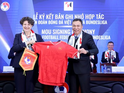 Mở ra cơ hội phát triển cho bóng đá Việt Nam