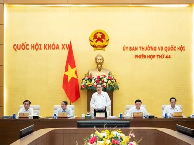 Khai mạc phiên họp thứ 44 của Ủy ban Thường vụ Quốc hội