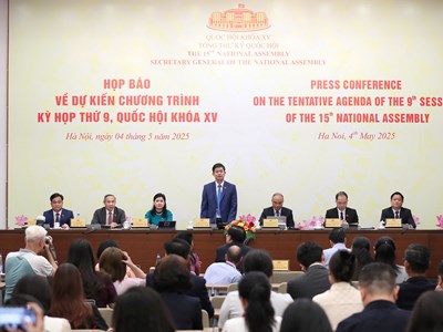 Kỳ họp lịch sử bàn về những quyết sách lịch sử