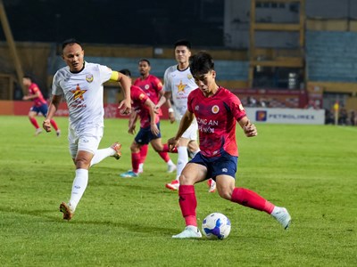 CAHN bị Hồng Lĩnh Hà Tĩnh cầm hòa trên sân nhà