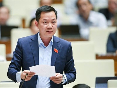 Hồi chuông cảnh tỉnh về lỗ hổng quản lý và sự suy thoái đạo đức công vụ