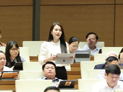 Tăng cơ hội học tập, giảm gánh nặng chi phí cho người dân