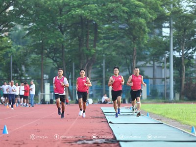 55 trọng tài V.League vượt qua kiểm tra thể lực mùa giải 2025/26