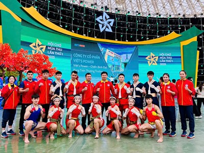 Dàn “sao” thể thao Việt Nam tỏa sáng tại Hội chợ mùa Thu 2025  ​