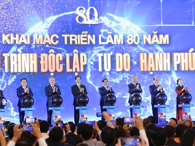 Từ Nghị quyết đến những đột phá toàn diện, bền vững