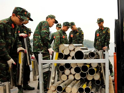 Cận cảnh trận địa pháo hoa quy mô lớn chào mừng thành công Đại hội XIV của Đảng