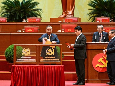 Đại hội thông qua danh sách Ban Chấp hành Trung ương Đảng khóa XIV