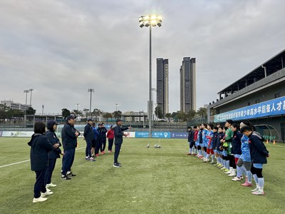 Đội tuyển nữ Việt Nam có buổi tập đầu tiên tại Trung Quốc