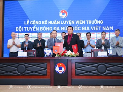 HLV Hoàng Văn Phúc trở thành HLV trưởng đội tuyển bóng đá nữ Việt Nam