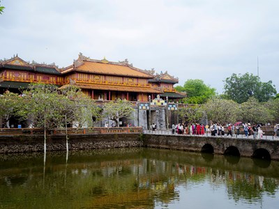 Từ thực thi chính sách đến hoàn thiện thể chế