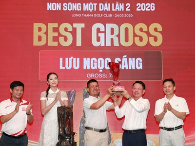 Golfer Lưu Ngọc Sáng vô địch Tiền Phong Golf Championship - Non sông một dải