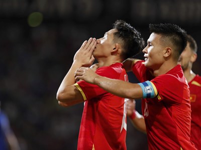 Rajamangala và những đêm thăng hoa của bóng đá Việt Nam