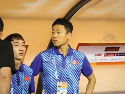 Đông Á Thanh Hóa bất ngờ chia tay HLV Choi Won Kwon