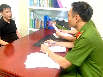 Lật tẩy đường dây hối lộ kiểm lâm, “Mạnh gỗ” cùng 9 đồng phạm sa lưới