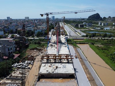 Giải ngân đầu tư công ở Thanh Hóa vượt xa bình quân cả nước nhưng vẫn còn “nút thắt”