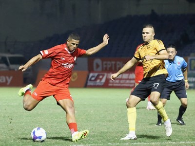 Thể Công Viettel thắng tối thiểu, Đông Á Thanh Hóa chìm sâu trong khủng hoảng