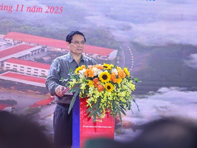 Thủ tướng dự lễ khởi công Trường nội trú liên cấp tại Thanh Hóa