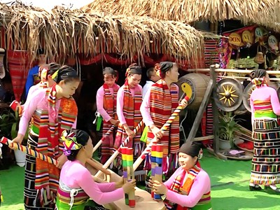 Tiếng cồng chiêng lay gọi núi rừng xứ Thanh