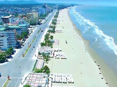 Sầm Sơn bội thu du lịch, hút 8,8 triệu lượt khách trong năm 2025