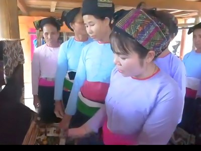 Giữ lửa thổ cẩm giữa đại ngàn