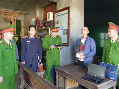 Khởi tố, bắt tạm giam đối tượng lợi dụng mạng xã hội xâm phạm lợi ích Nhà nước