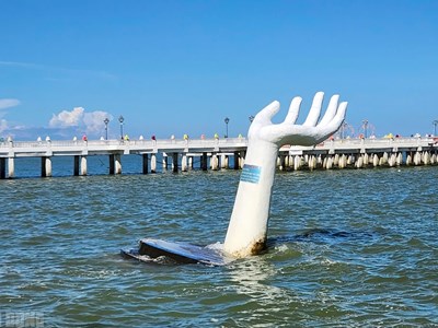 5 “bàn tay khổng lồ” ở biển Hải Tiến bị tháo dỡ sau bão số 5 và số 10 năm 2025