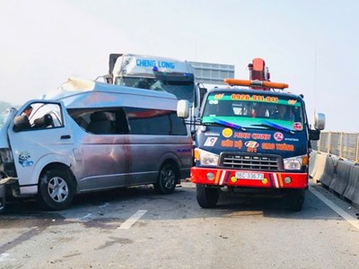Tai nạn thảm khốc trên cao tốc Mai Sơn – QL45: Khởi tố vụ án, 4 người tử vong