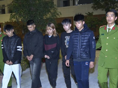 Báo động “bão nhóm” thanh thiếu niên