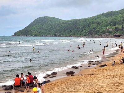Đánh thức du lịch biển Nghi Sơn - Tĩnh Gia