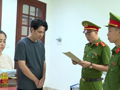 Quảng cáo yến chưng chứa 70% tổ yến, lộ kho chứa hơn 15 tấn hàng giả