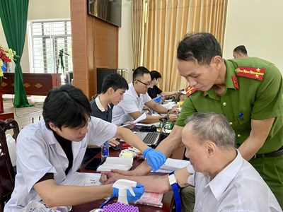 Thanh Hóa: Địa phương đầu tiên hoàn thành thu nhận ADN thân nhân liệt sĩ