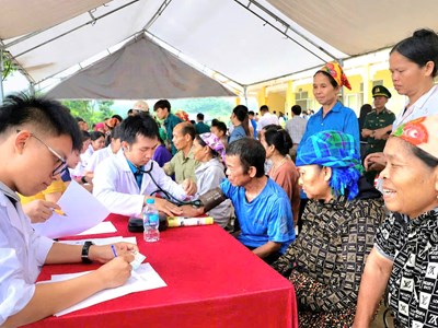 Ấm tình quê hương nơi vùng biên Trung Lý