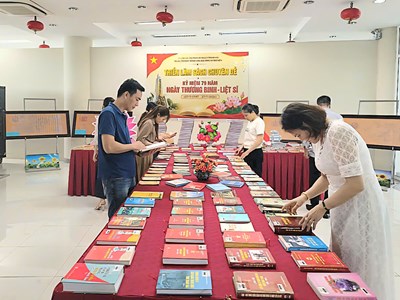 Thanh Hóa triển lãm sách tri ân người có công