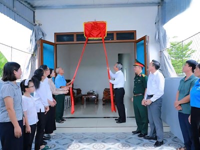 Những mái nhà mới, những nghĩa tình còn mãi