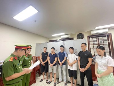 Khởi tố vụ sản xuất, buôn bán mực in giả